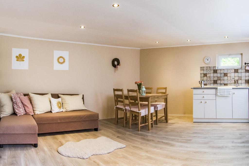 Vagi Apartment Sárvár Exteriér fotografie